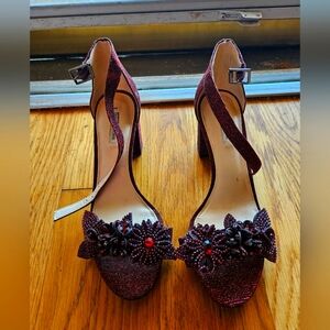 7.5m Red Sparkly Flower High Heel Shoe Alex Marie